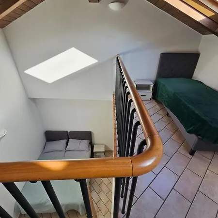Country House Holiday Home Сasa de vacaciones Massino Visconti